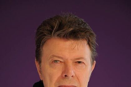 Lirik Tulisan Tangan David Bowie Laku Rp1,73 M
