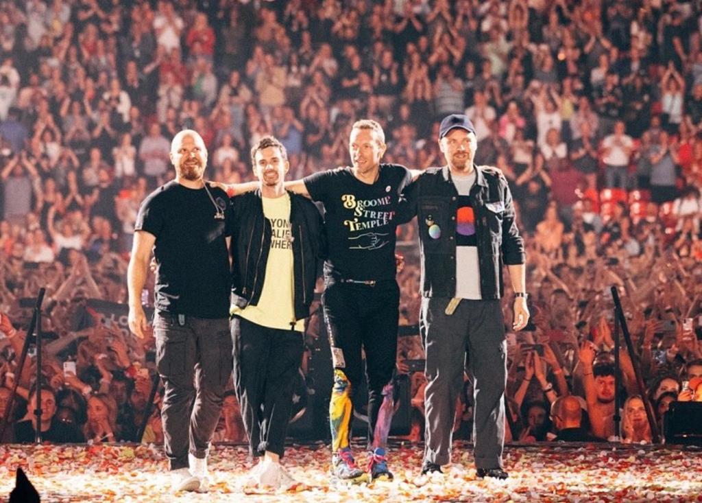 Komentar Coldplay di Konser Jakarta, Lalu Lintas hingga Palestina