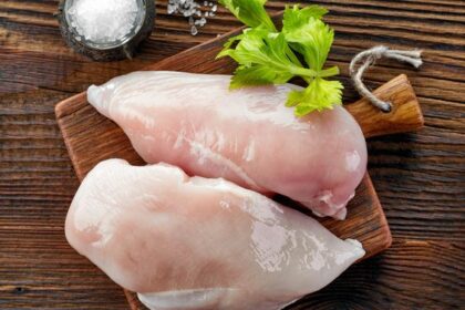 Manfaat Konsumsi Dada Ayam untuk Tulang dan Metabolisme