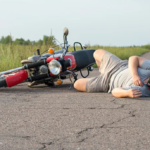 Risiko Jatuh dari Motor dan Cara Mencegahnya