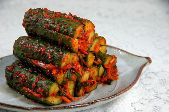 Kuliner Khas Korea dengan Bahan Utama Mentimun