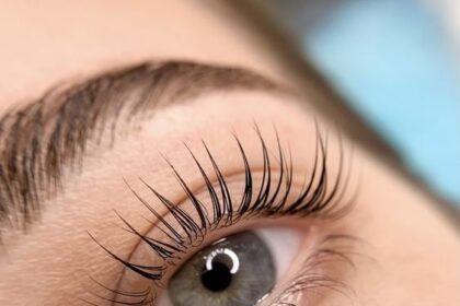 Mengenal Lash Lift, Metode Terkini untuk Melentikkan Bulu Mata