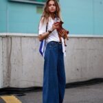 Trik Padu Padan Baggy Jeans untuk Sehari-hari