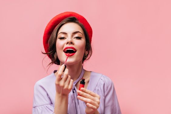 Produk Bibir Terbaik di 2023, dari Lip Balm sampai Lip Cream