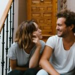 Mengenal Istilah Clingy, dari Ciri hingga Cara Mengatasinya
