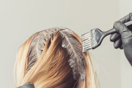 Mengenal Bahaya Bleaching Rambut untuk Kesehatan Tubuh