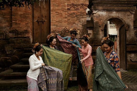 Zodiak yang Menghargai Adat, Budaya dan Tradisi