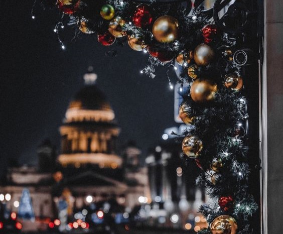 Kota Paling Meriah Rayakan Natal, Favorit Melihat Aurora