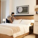 5 Hal Terlarang Ketika Menginap di Hotel, Bisa Bikin Rugi!