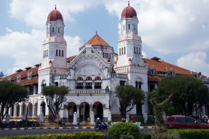 Negara yang Berbahasa Jawa dalam Kehidupan Sehari-hari