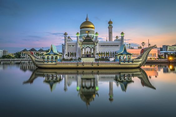 Fakta Menarik Calon Raja Brunei Darussalam