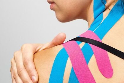 Manfaat Kinesio Tape dan Cara Memakainya