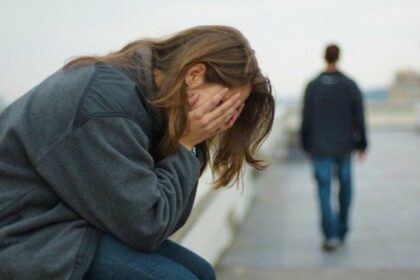 Tips Move On setelah Putus Cinta dari Psikolog