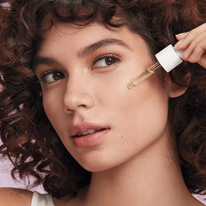 Cara Pakai Exfoliating Serum yang Tepat, Kulit Bebas Iritasi!