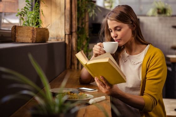 Rekomendasi Book Cafe di Bandung, 'Hidden Gem' Aesthetic