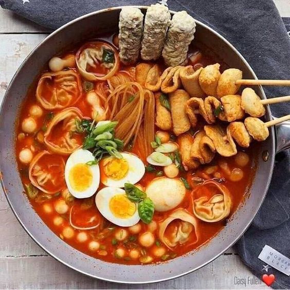 Resep Mie Ramen Pedas yang Mudah Membuatnya di Rumah