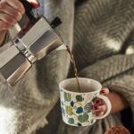 Kebiasaan Minum Kopi Ternyata Bikin Otak Lebih Pintar!