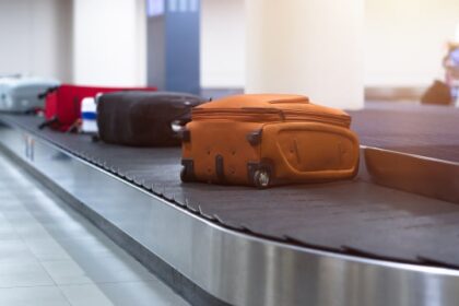 Cara agar Koper Tidak Mudah Hilang Saat di Bandara!