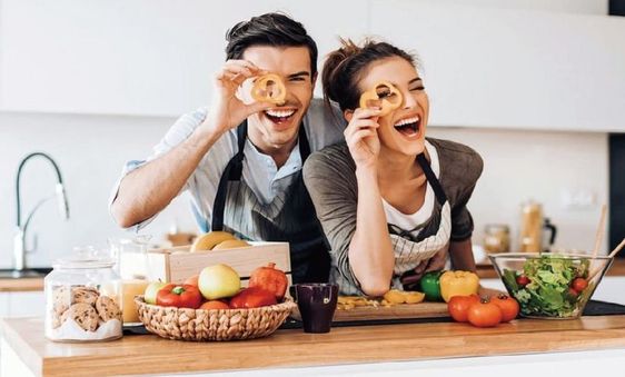 5 Zodiak Paling Pengertian dan Setia, Bikin Pasangan Betah!