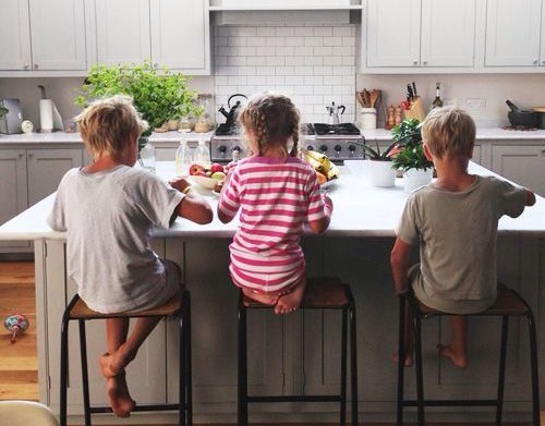 5 Makanan yang Baik untuk Perkembangan Otak Anak