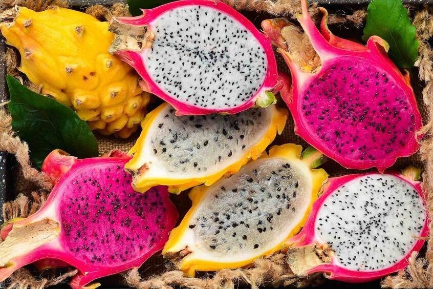 7 Manfaat Buah Naga untuk Ibu Hamil