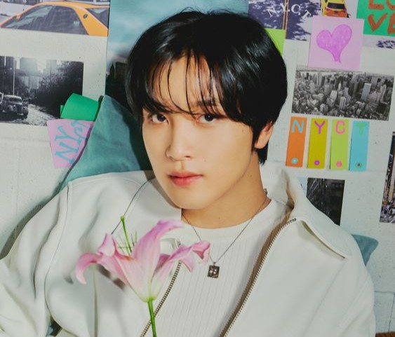 Haechan NCT Bayar Denda Usai Merokok di Dalam Ruangan
