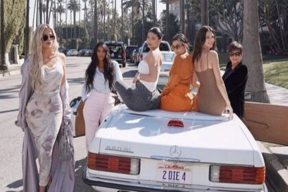 Cara Keluarga Sosialita Kardashian-Jenner Kelola Uang