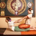 8 Manfaat Thai Massage untuk Kesehatan dan Kebugaran