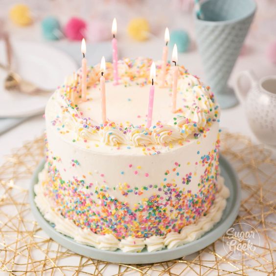 Cara Menyimpan Sprinkles Kue agar Tidak Menggumpal