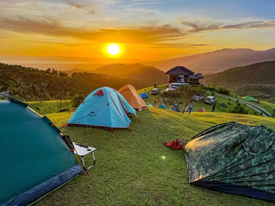 4 Rekomendasi Tempat Camping di Bandung, Cocok untuk Healing