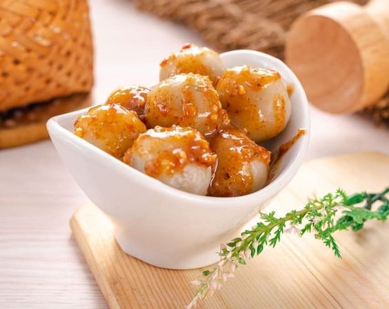 Bedanya Pentol dengan Cilok, Sama-sama Bulat dan Kenyal!