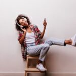 5 Rekomendasi Lagu Indonesia Bikin Semangat Hari Seninmu!