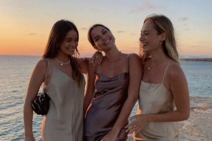 Pilihan Dress 'Instagramable' untuk Pesta Bareng Temen