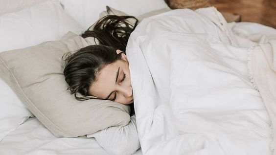 Waktu Tidur yang Ideal Menurut Pakar, Bukan Pukul 9 Malam!