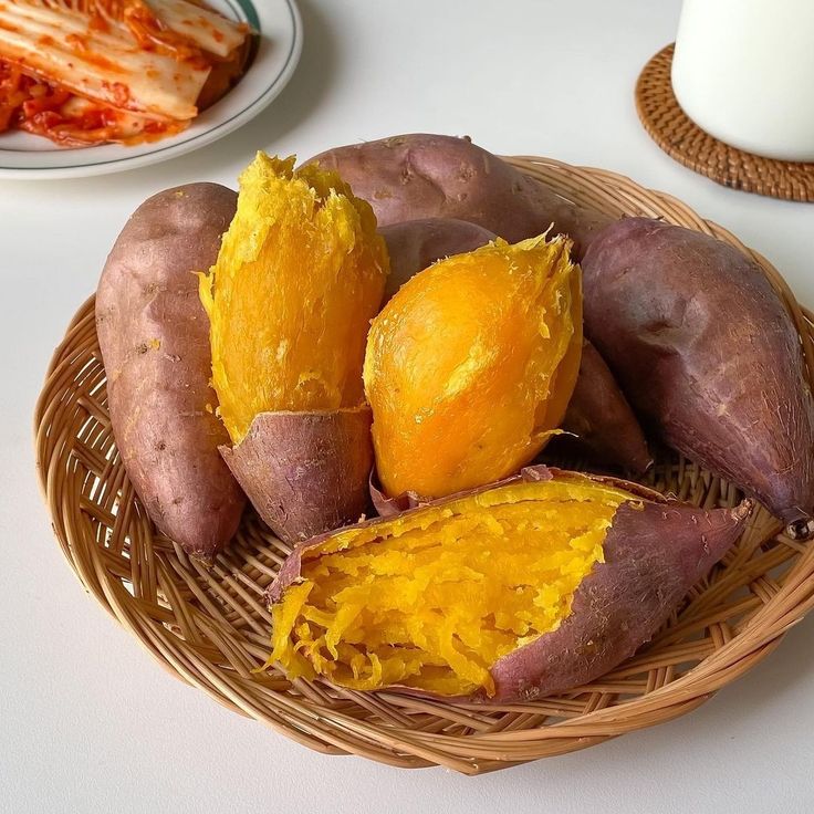 5 Olahan Ubi Khas Jepang yang Cocok untuk Dessert
