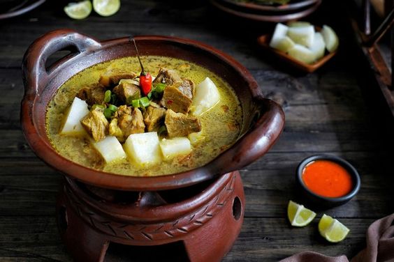7 Sup Daging Khas Indonesia, Cita Rasa Nusantara!