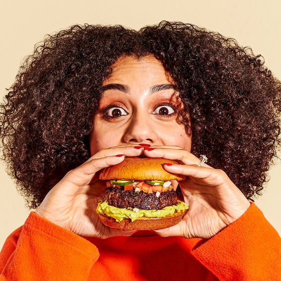 Tips Makan Burger Saat Diet, Berat Badan Tetap Terjaga