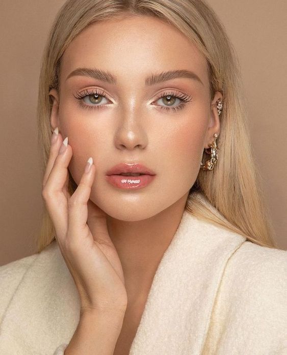 Tutorial Makeup No-Makeup Simple, Tampil Fresh dan Natural