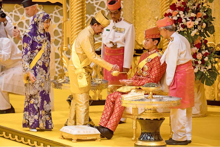Harta kekayaan Pangeran Abdul Mateen tidak usah meragukannya lagi. Pada hari Kamis, tanggal 11 Januari 2024, Pangeran Abdul Mateen