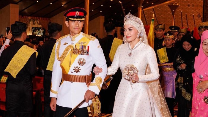 5 Fakta Menarik Royal Wedding Pangeran Mateen-Anisha Rosnah