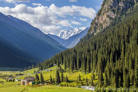 Daftar Negara Underrated yang Banyak Hidden Gems