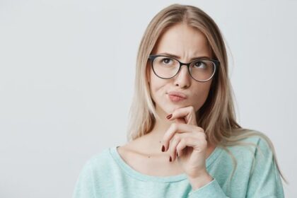 Solusi Lain Atasi Masalah Mata Rabun Selain Pakai Kacamata