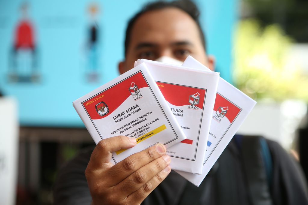 Kenali 5 Jenis Surat Suara Pemilu 2024 Beserta Warnanya!