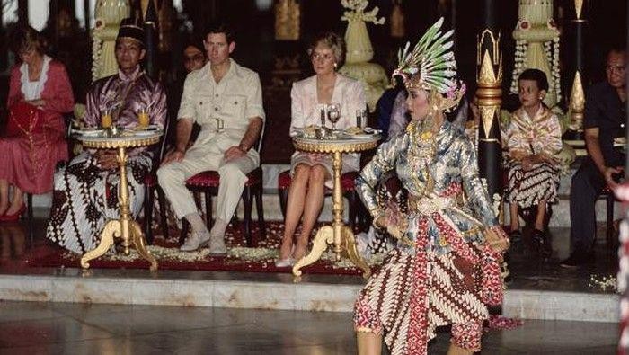 Tempat yang Putri Diana dan Raja Charles III Kunjungi di Indonesia