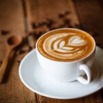 Gerai Kopi China Jual Latte Campuran Espresso dan Saus Babi