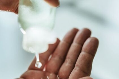 Benarkah Hand Sanitizer Tidak Efektif Membasmi Kuman?