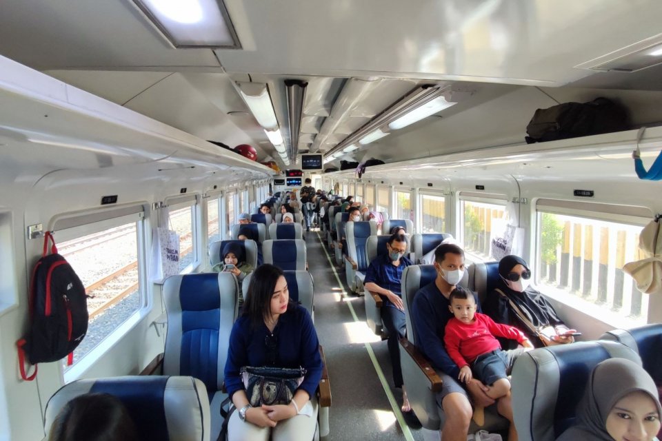 Cara Tepat Memilih Nomor Duduk di Kereta