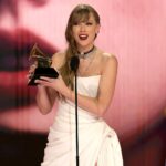 Taylor Swift Bagikan Track List 'The Tortured Poets Department'
