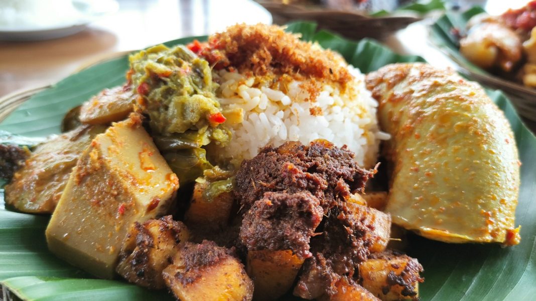 Asal Usul Nasi Kapau, Namanya Berasal dari Sebuah Kampung