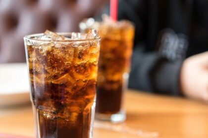 Larangan Mengonsumsi Soda dengan Deretan Makanan Ini